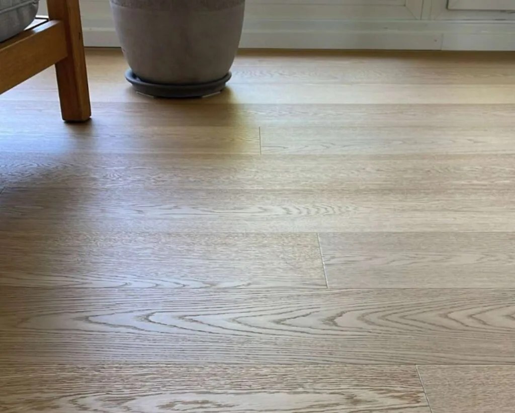 pavimento resiliente skema lumbertech marrone scuro pavimento resiliente skema lumbertech marrone scuro a roma sapi parquet